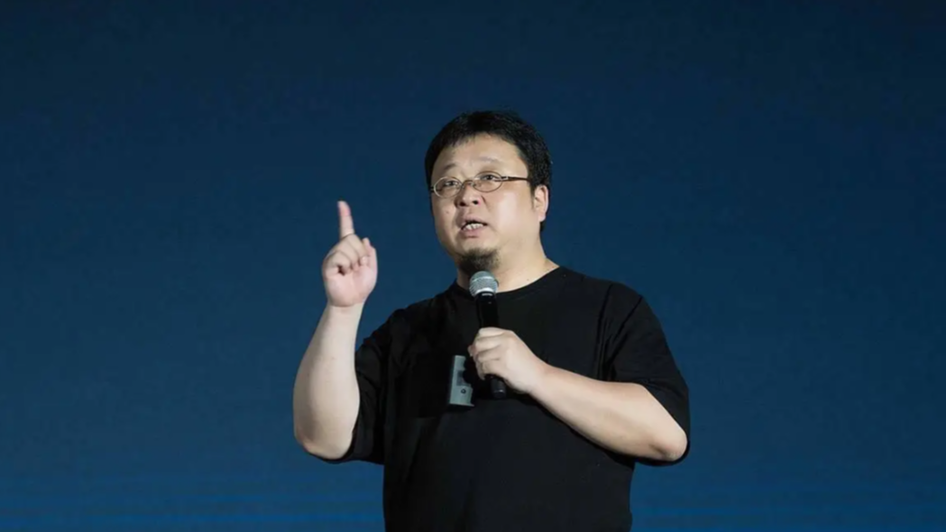 罗永浩怒撕电信“千兆宽带”：半年网速缩水90%，谁在偷走我们的网速？