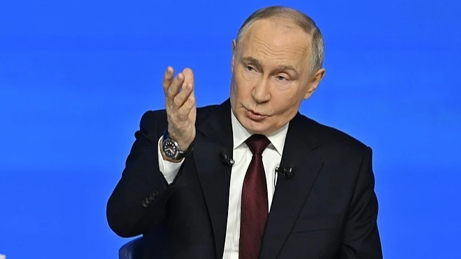 普京罕见释放和平信号：2025年俄乌战火真能熄灭吗？