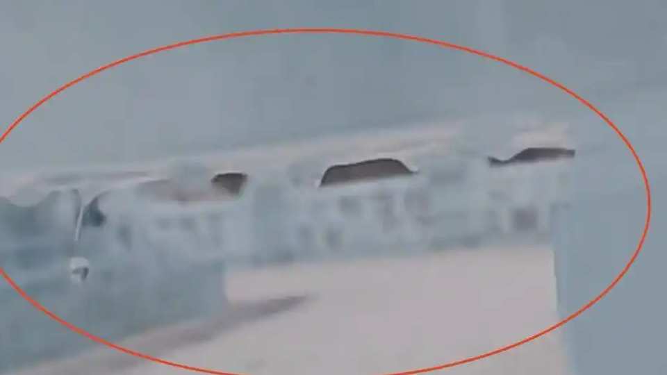 冰雕在流泪？哈尔滨3.8℃破纪录高温，冰雪大世界真的“暖化”了！