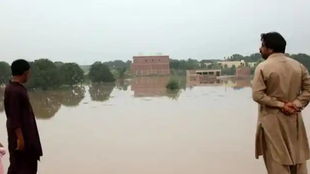 印度突然开闸放水，巴基斯坦怒斥“水武器化”！一场大坝背后的地缘博弈与民生危机