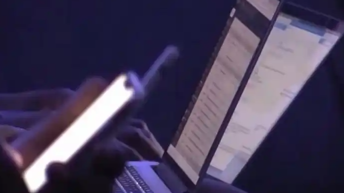 旧手机回收“高价”变“骨折价”?央视曝光背后套路,你的手机可能正被“精准压价”!