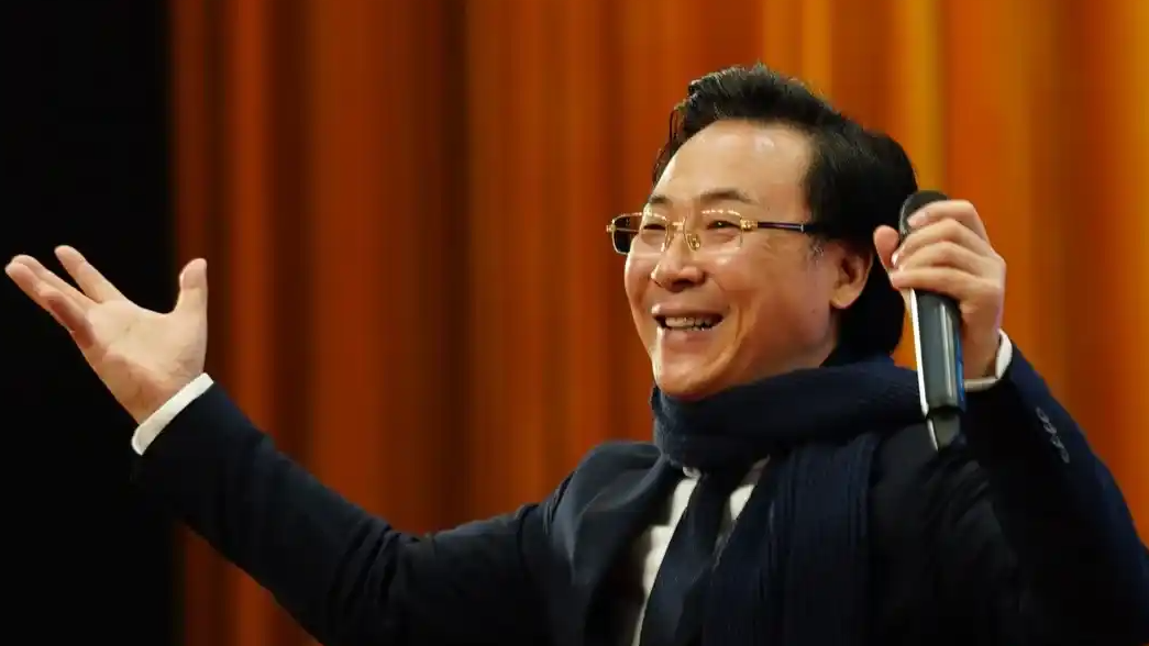 廖昌永“声”入人心，省委书记省长集体听课背后，一堂不寻常的“艺术思政课”